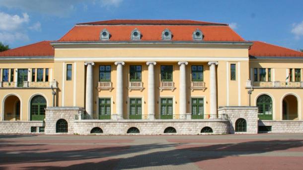 Művelődési ház Művelődési ház